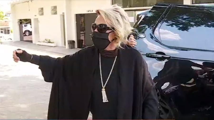 'Sensação angustiante', descreve Ana Maria Braga após enterro de Tom Veiga