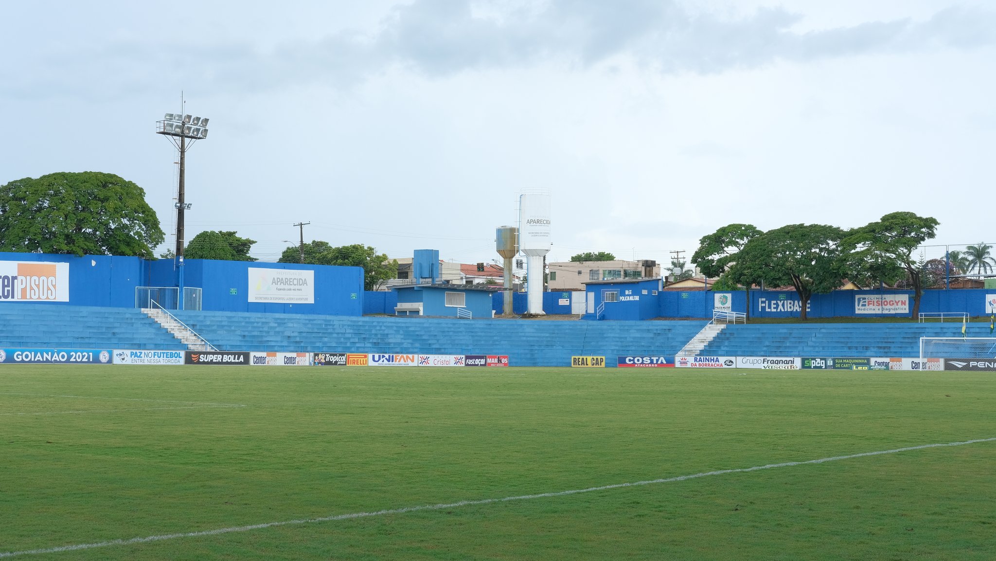 Vila Nova e CSA se enfrentam em busca da primeira vitória na Série B