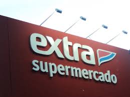 São Paulo: Supermercado obriga casal negro a esvaziar bolsa
