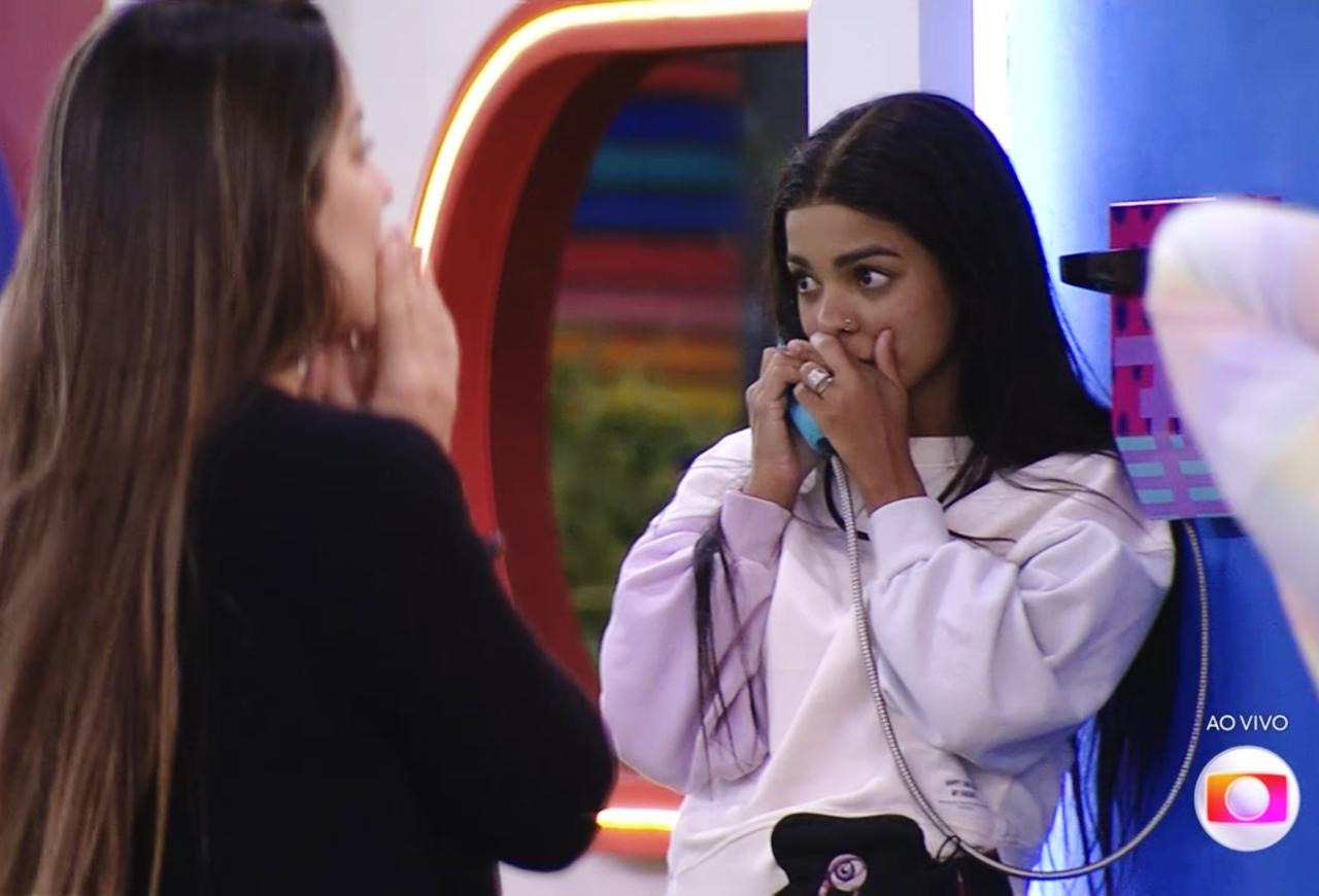 BBB 22: Brunna atende Big Fone e indica Gustavo para o paredão