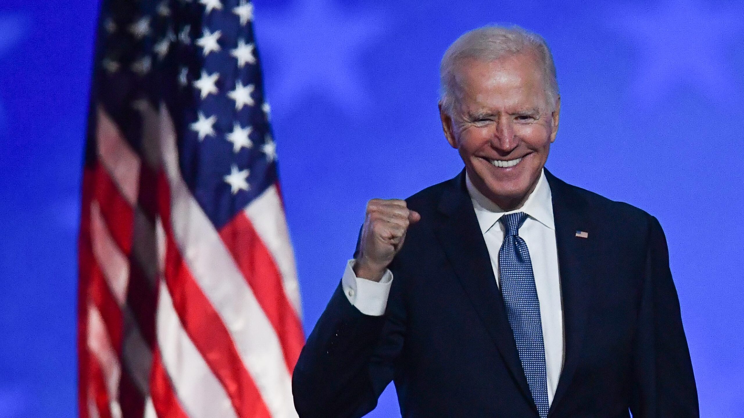 Líder republicano no Senado parabeniza Biden pela eleição nos EUA