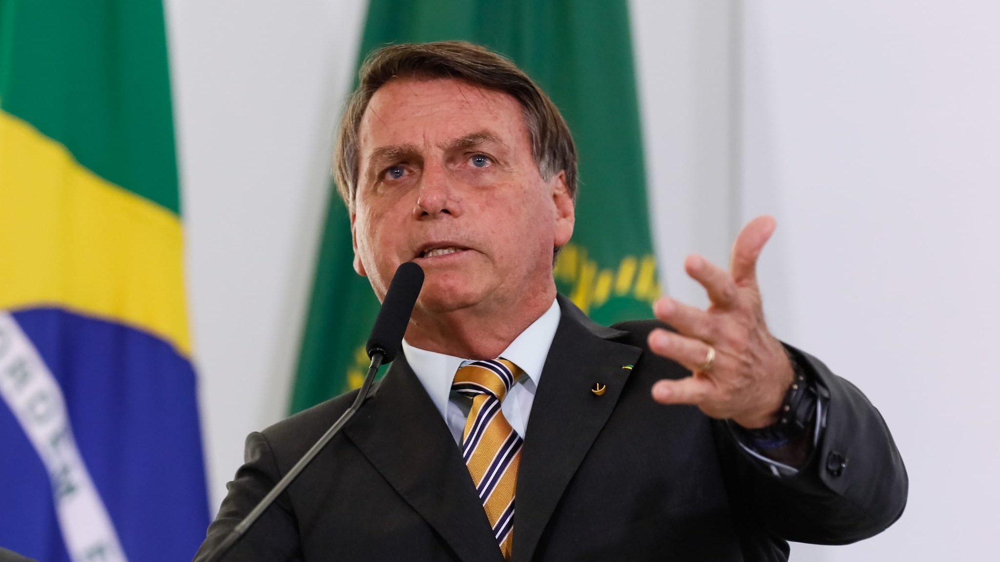Bolsonaro liga para Renan Filho em busca de aproximação com Renan Calheiros