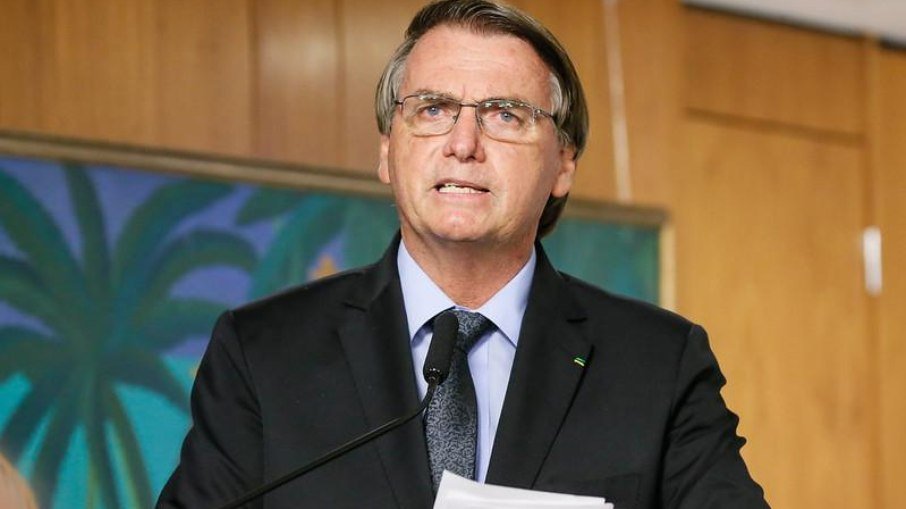 ”Estupraram o artigo 5º da Constituição”, diz Bolsonaro