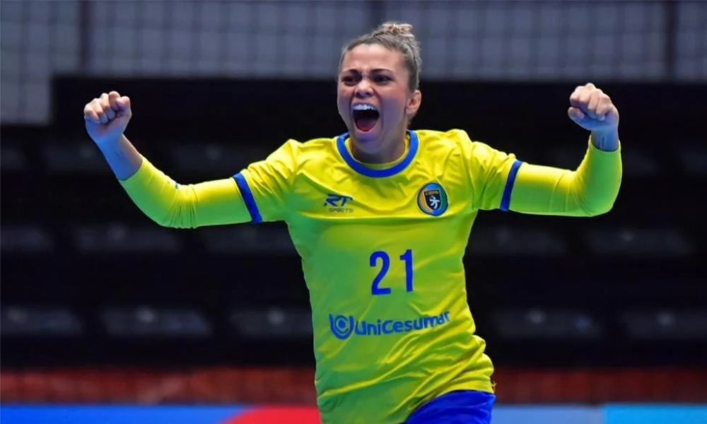 Seleção feminina de handebol vence mais uma e garante vaga nas quartas do Mundial