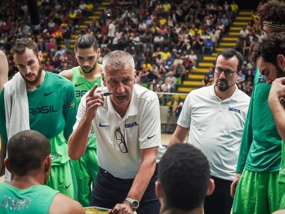 Capitão, Marcelinho Huertas se junta ao Brasil para o Pré-Olímpico de Split