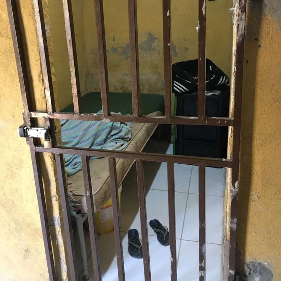 Damares acompanha caso  de 34 mulheres em cárcere privado