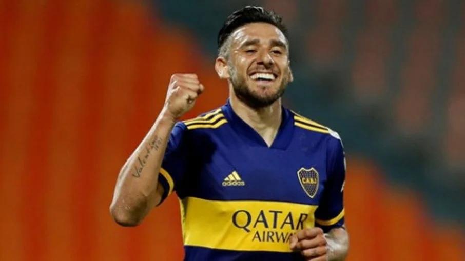 ‘Tentou matar a mãe dos seus filhos’, diz esposa de jogador do Boca Jrs