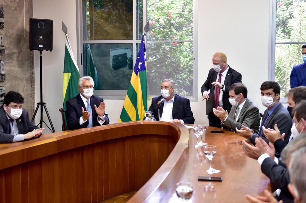 Acordo viabiliza quase R$ 5 milhões para ações de melhoria da malha viária em Goiás