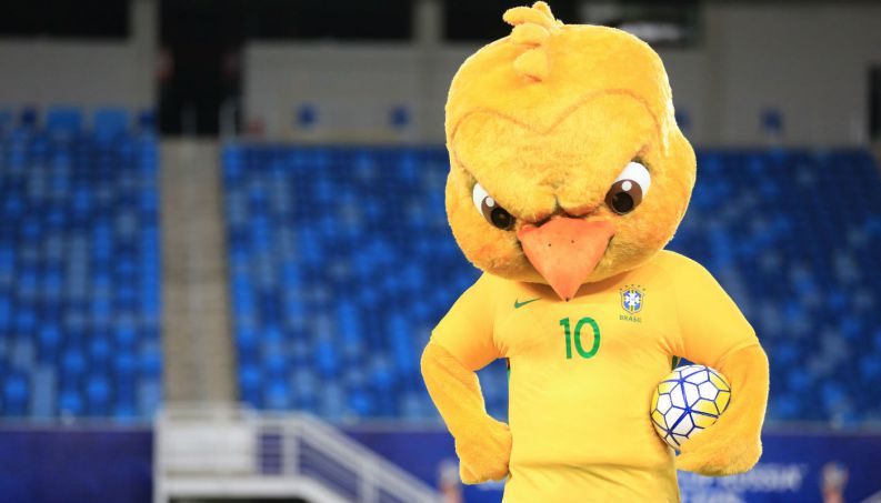 Fifa responde CBF, mas se recusa a fornecer áudio dos árbitros de Brasil x Suíça