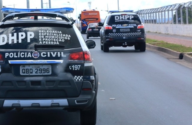 Travesti é presa suspeita pela morte de homem; crime seria motivado por vingança