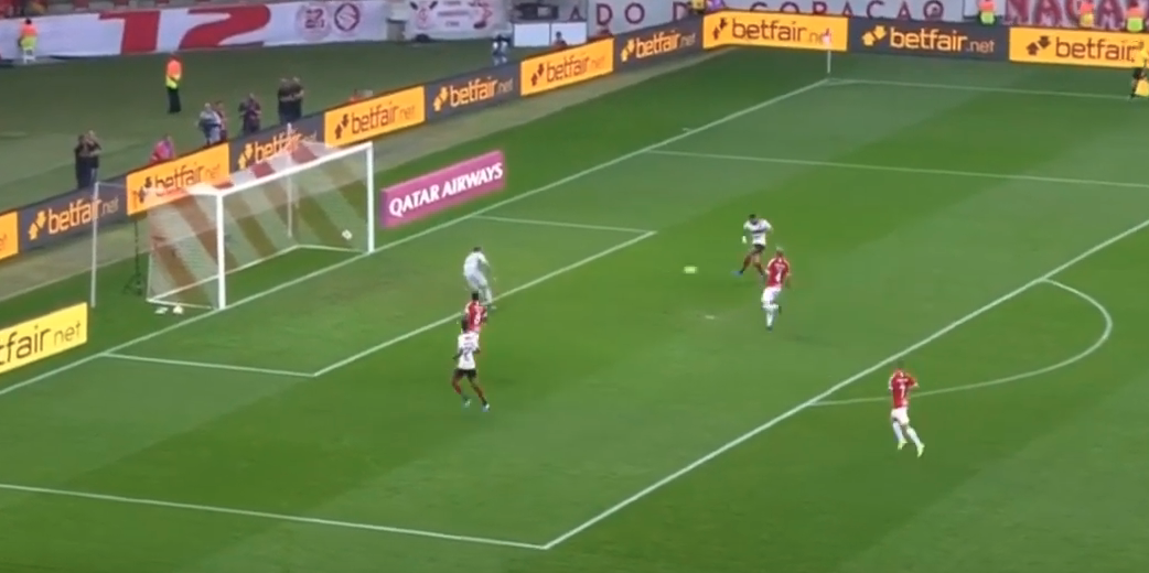 Flamengo joga com regulamento e conquista vaga nas semifinais da Libertadores da América