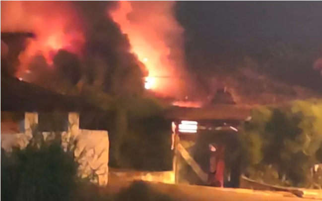 Família fica ferida após residência ser atingida por incêndio em Jussara