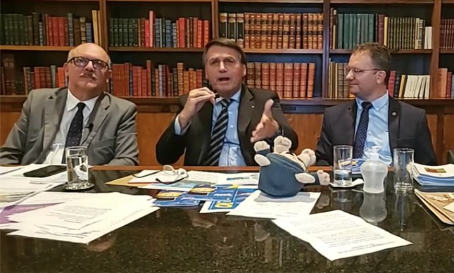 Bolsonaro: veto ao Fundão se aplica só a valores que excedem reajuste da inflação