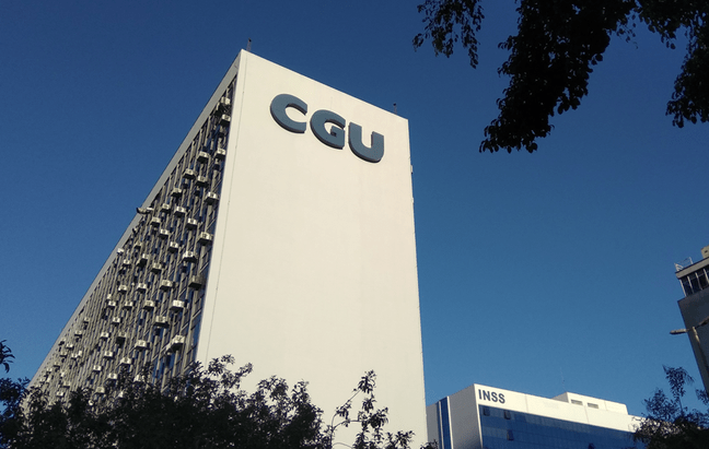 CGU contraria decisão de CGI de impor sigilo a encontros de Bolsonaro