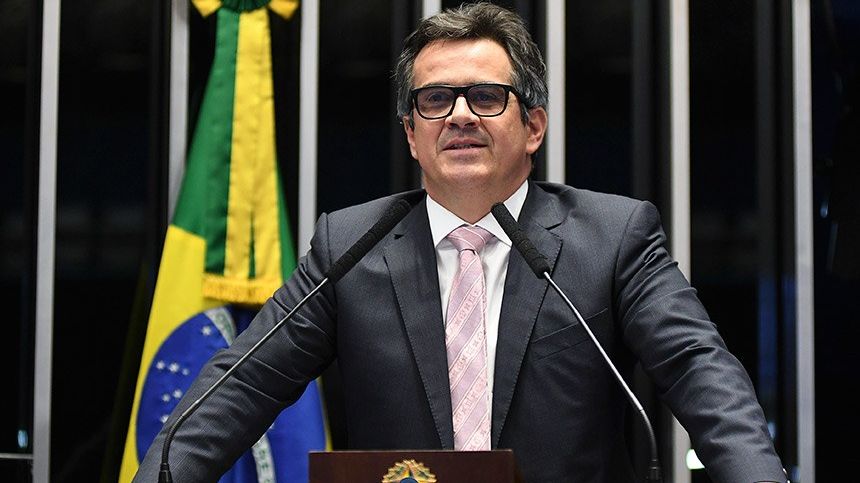 Ciro Nogueira aceita convite para assumir a chefia da Casa Civil