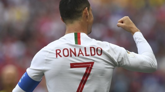 Portugal é pressionado por Marrocos, mas vence com gol de CR7