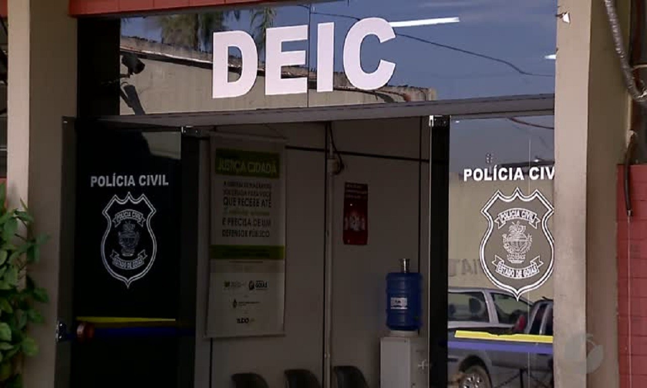 Mulheres são presas suspeitas de extorquir idoso em Goiânia