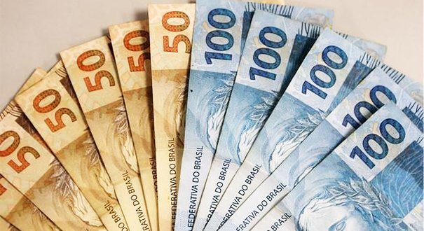 Aposentados começam a receber 1ª parcela do décimo terceiro