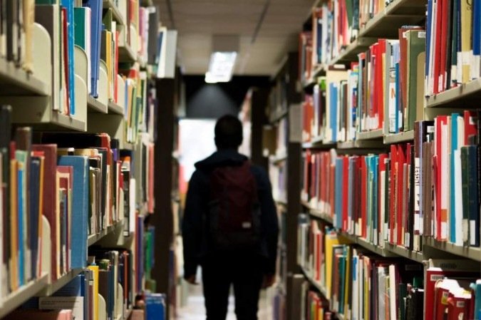 Dia Mundial da Educação: Professores na batalha contra o inimigo invisível