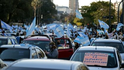 Manifestantes protestam contra quarentena na Argentina