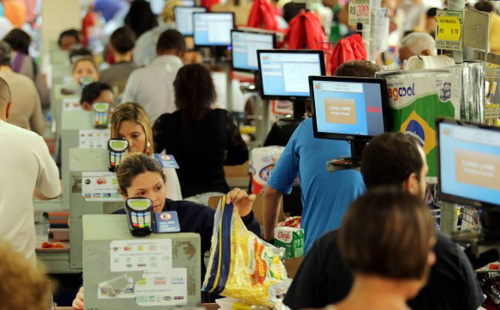 Rede de supermercados abre vagas de empregos