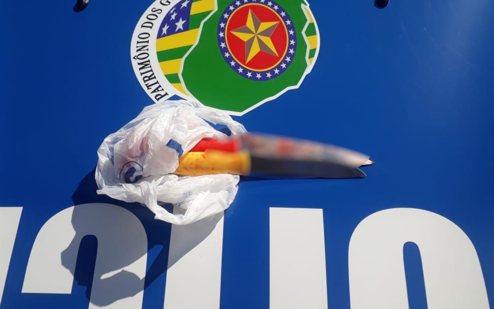 Idoso é suspeito de esfaquear a ex-mulher  e tentar se matar, em Rio Verde