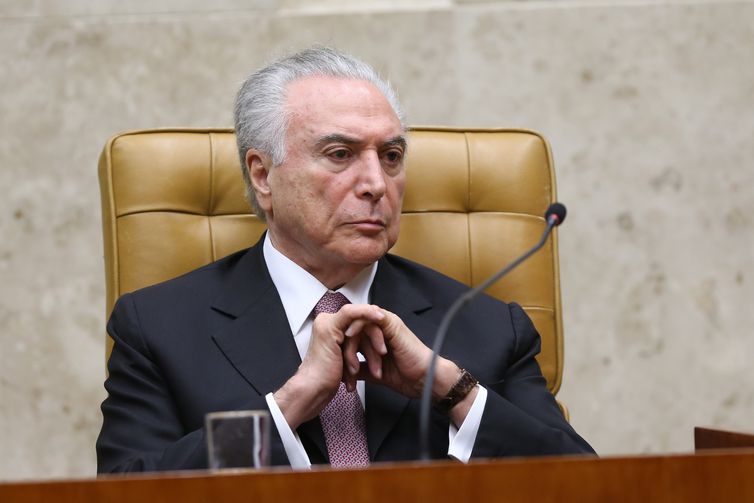 Próximo presidente terá que fazer reforma da Previdência, diz Temer