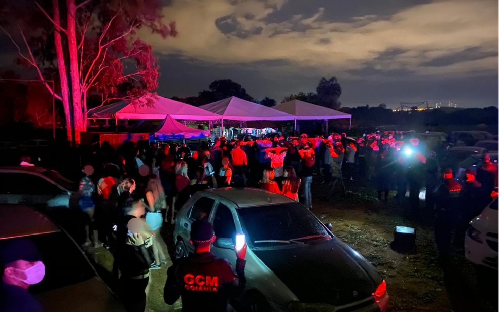 Festas clandestinas são interditadas em Goiânia