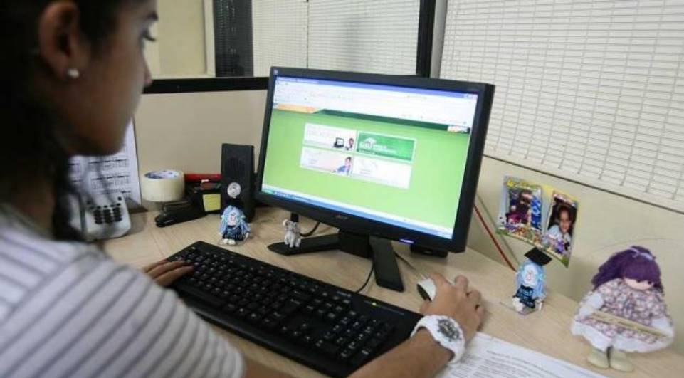 Estudantes têm até amanhã para renovar contratos do Fies