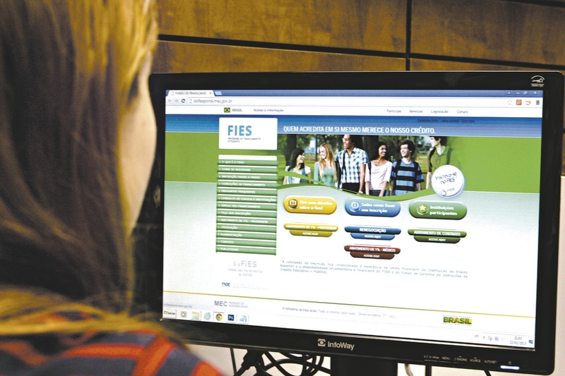 Estudantes podem se inscrever para vagas remanescentes do Fies