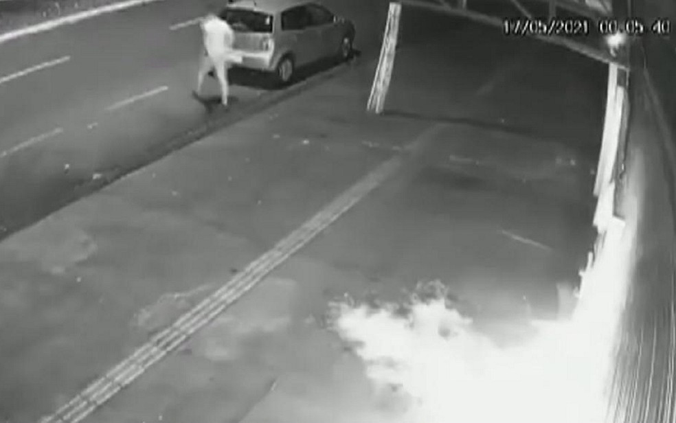 Homem que ateou fogo em distribuidora se diz arrependido