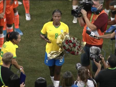 Na despedida de Formiga, seleção brasileira goleia Índia em amistoso