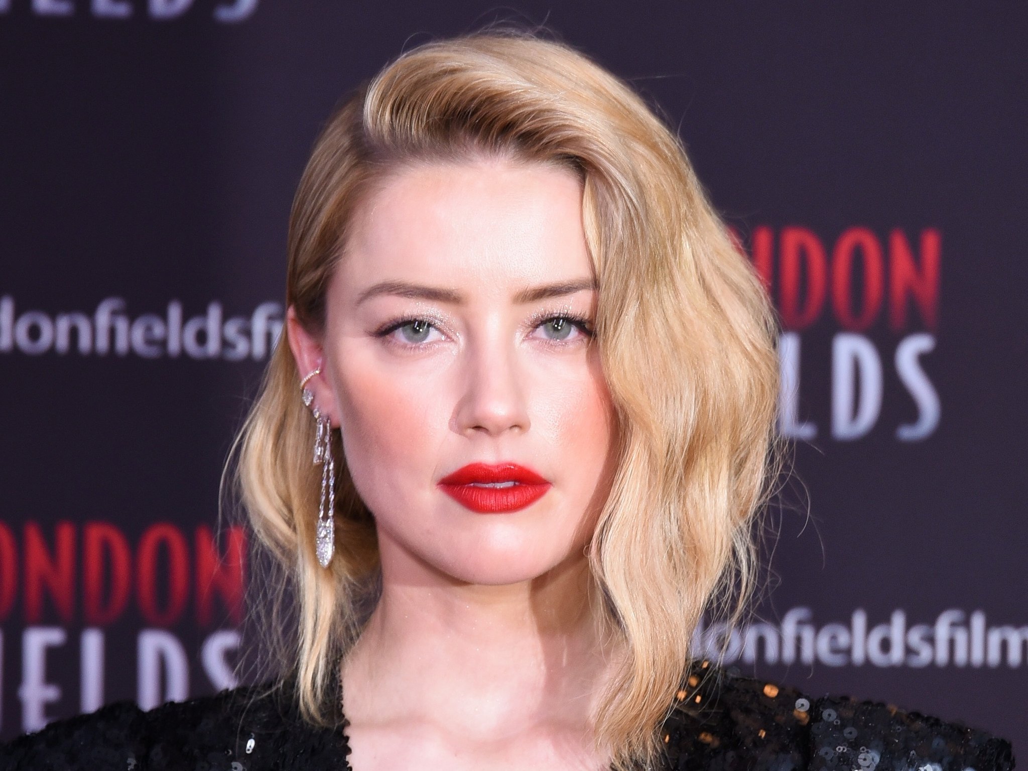 Amber Heard contrata novos advogados para apelar de decisão contra Johnny Depp