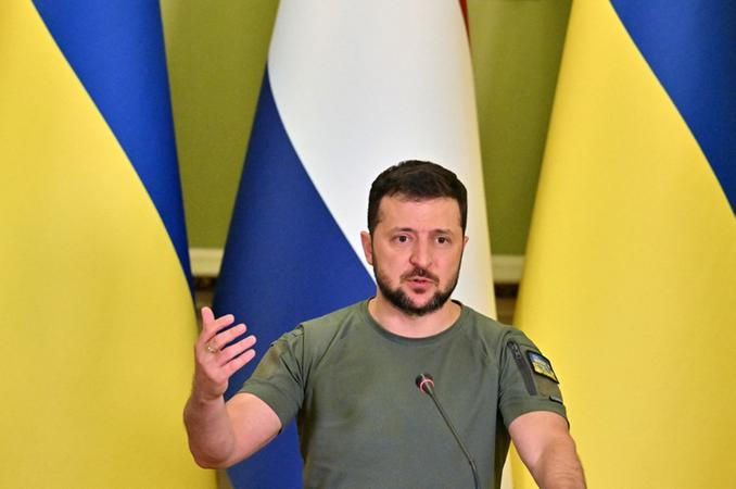 Zelensky confirma ligação com Bolsonaro e que exportações de grãos foi debatida