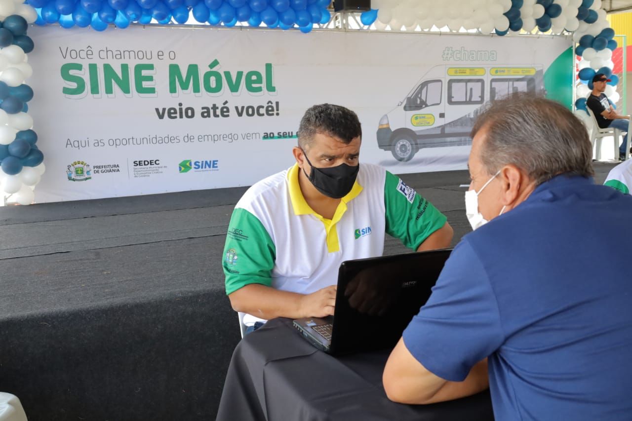 Sine Móvel encaminha 712 pessoas ao emprego