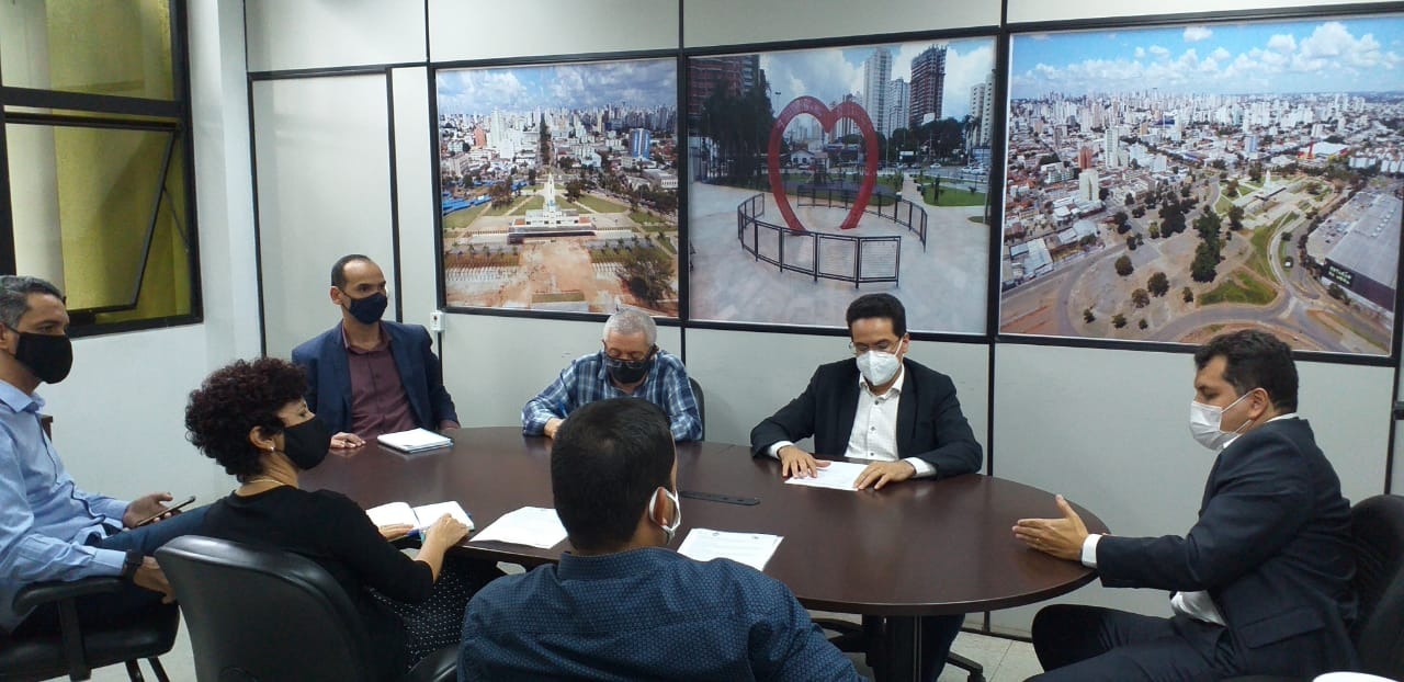Governo e Prefeitura de Goiânia aceleram regularização fundiária