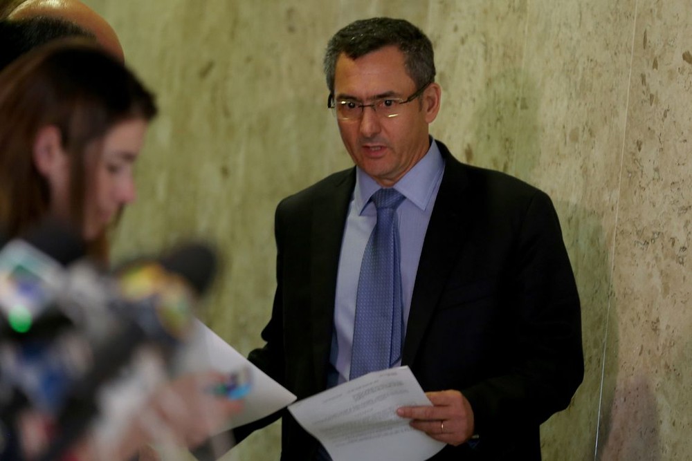Ministro da Fazenda afirma que medida anunciada pelo governo para acabar com greve deve custar R$ 9,5 bi