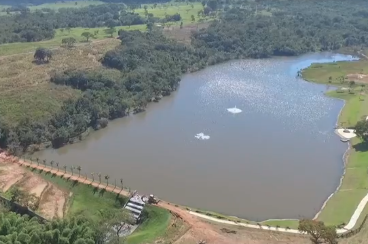 Represa na fazenda de Gusttavo Lima tem 3 dias para ser esvaziada, segundo a polícia