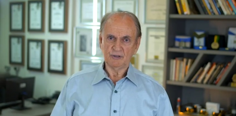 Hamilton Carneiro desiste da candidatura a deputado federal