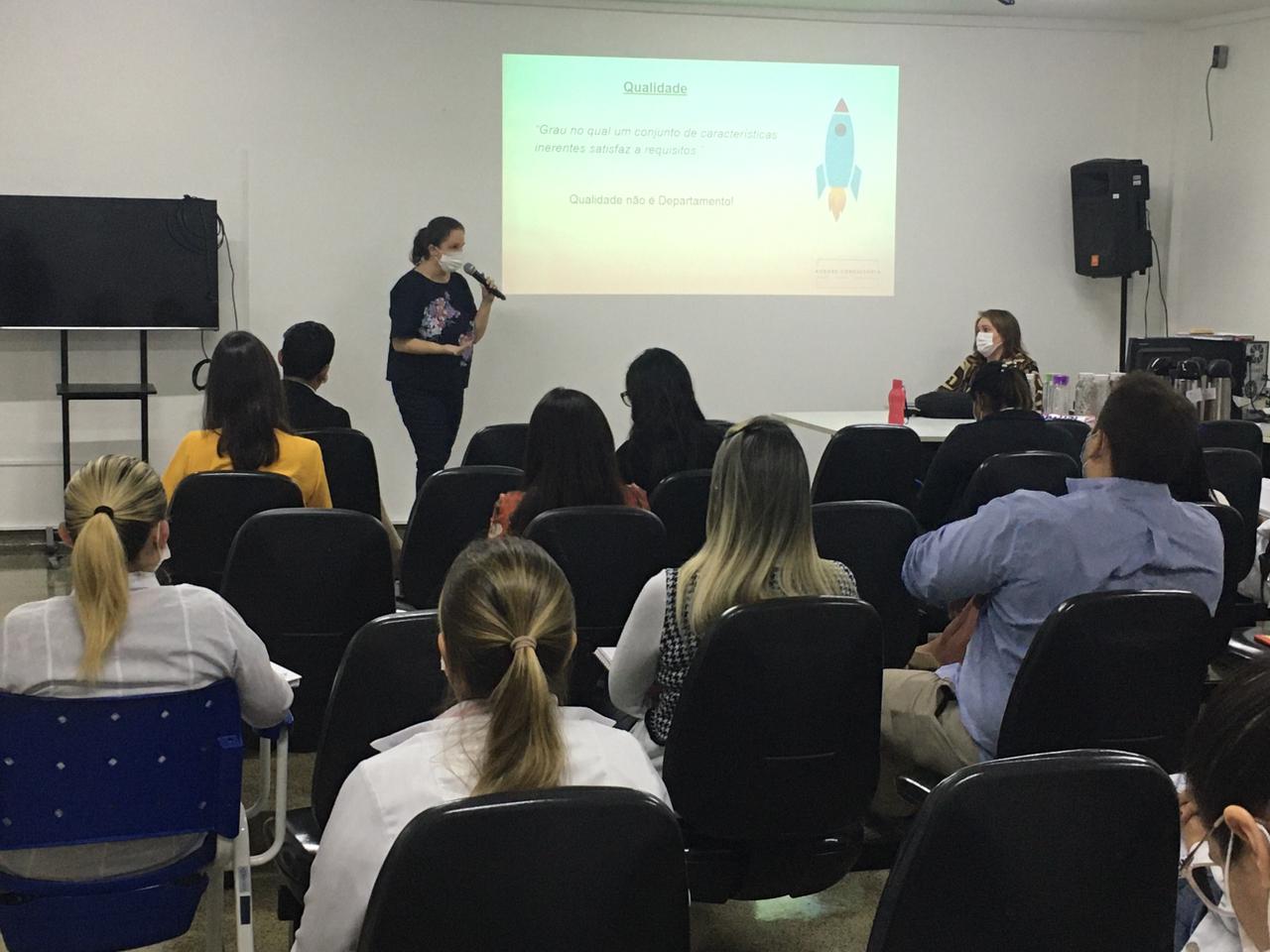 Equipe do Hugo recebe curso de formação de auditores