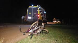 Ciclista morre atropelado na BR-251