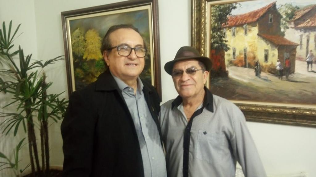João Garoto & Beaju cantam, hoje, às 19h30: Quintal do Jajá