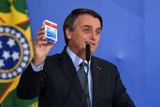 30% das mortes seriam evitadas com cloroquina, diz Bolsonaro