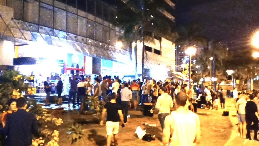 Cresce 36% o número de mortes por Covid em jovens