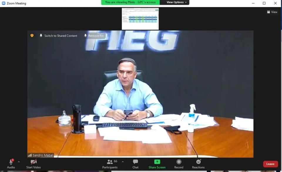 Sandro Mabel analisa relatórios das unidades Sistema S em Goiás