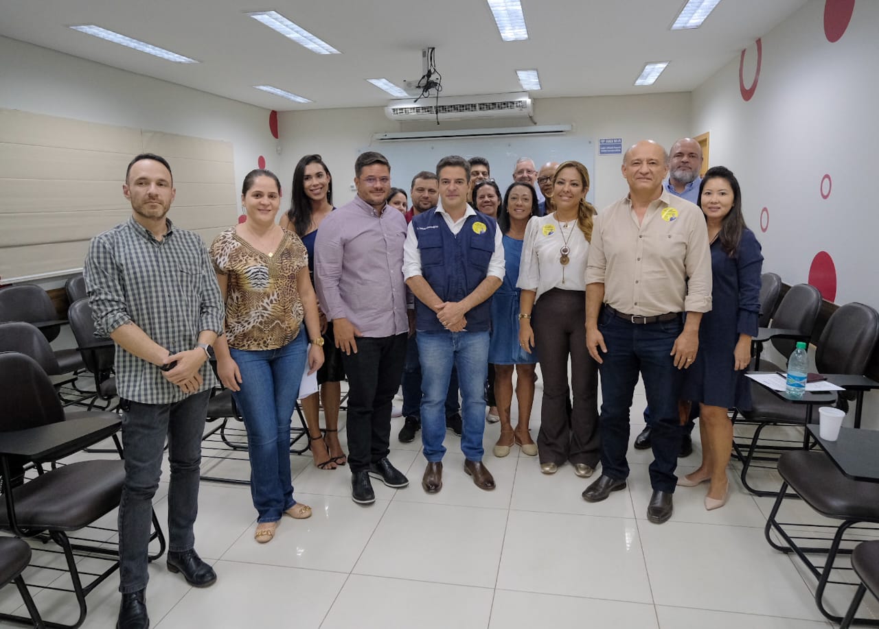 Ismael recebe apoios da saúde privada