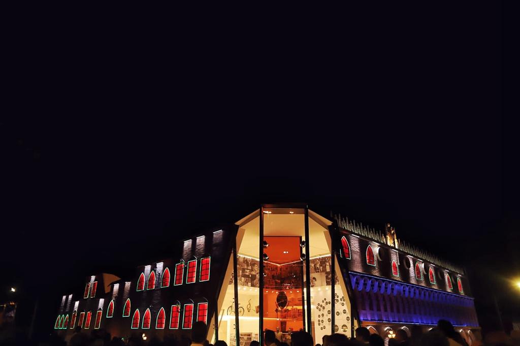 Show de luzes é atração de fim de semana, em Nova Veneza