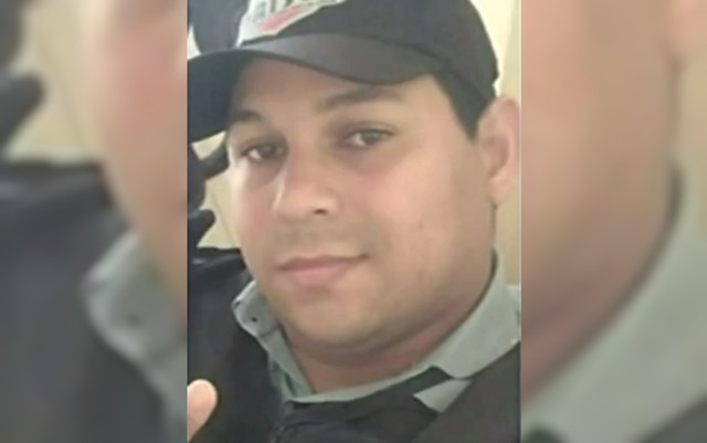 Juri popular de vigilante acusado de matar porteiro é adiado pela justiça