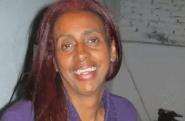 Ativista negra morre ao tentar impedir ação de militares na sua casa durante operação policial
