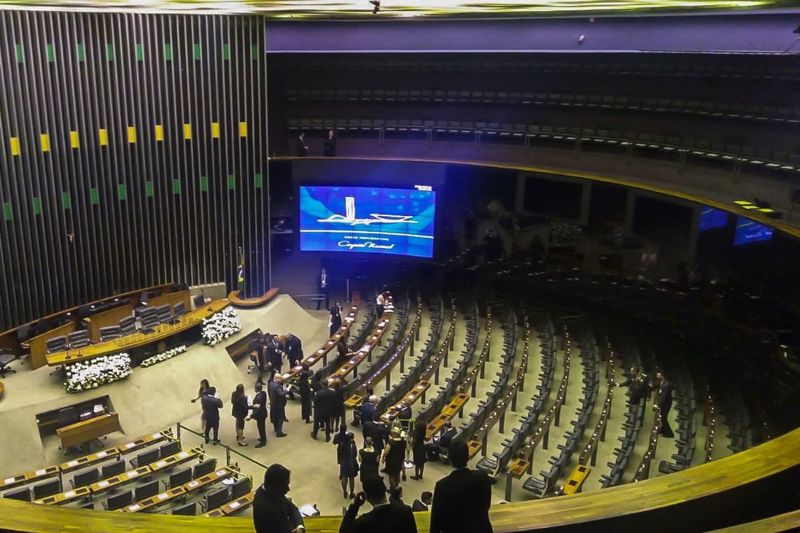 Sessão solene marca abertura dos trabalhos legislativos